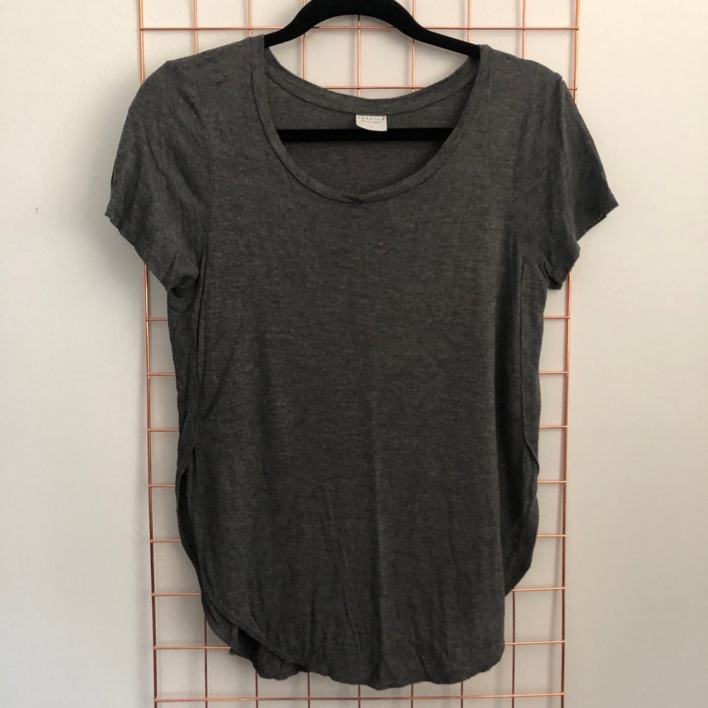 Tresics | Dark Grey Rounded Hem Tee